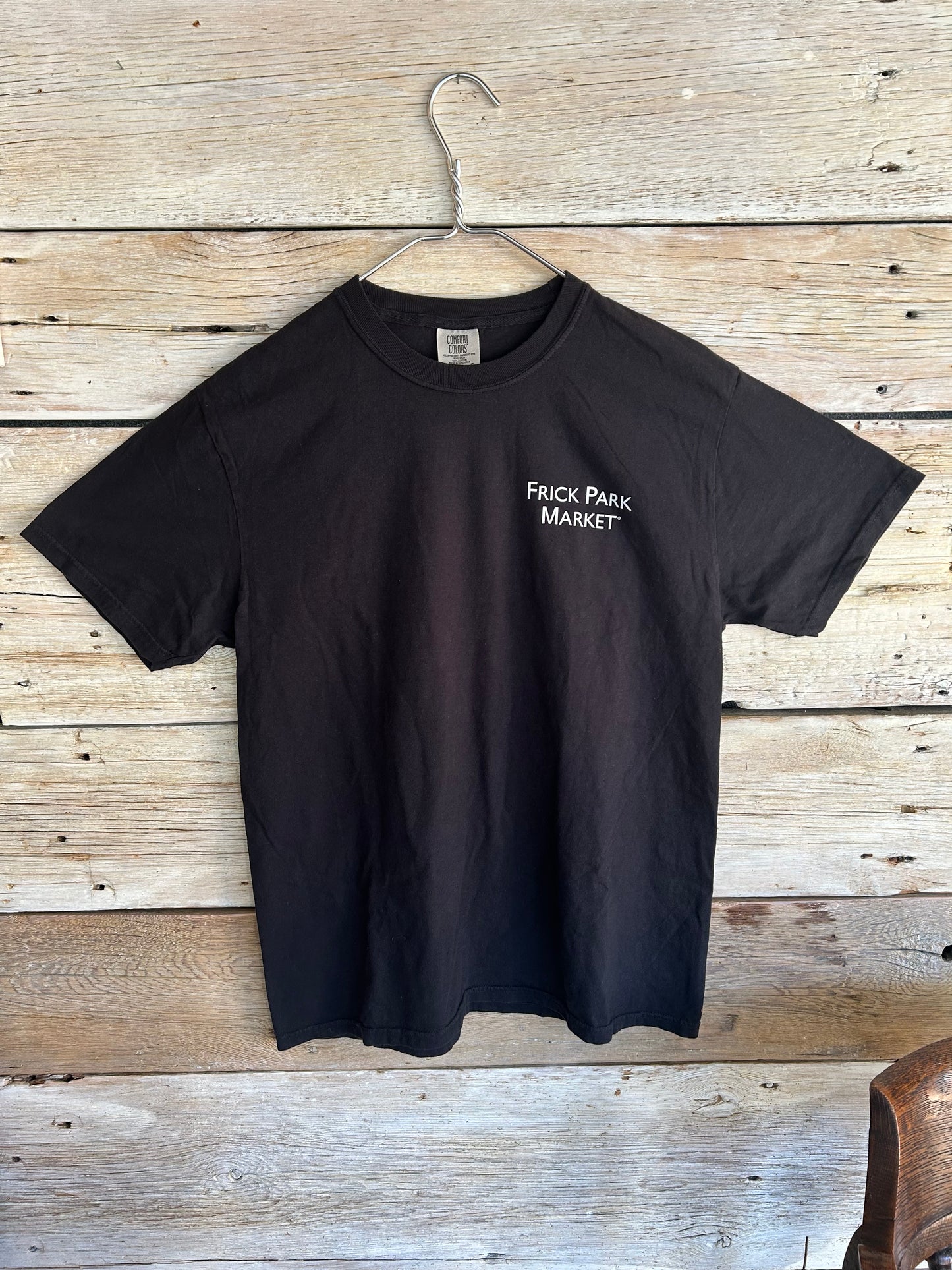 Market Short-Sleeve Tee (Black)